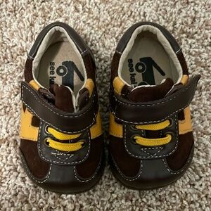 NWOT See Kai Run Coleman Brown Suede Toddler Size 3